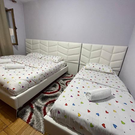 Main Square Tirana Apartment Kültér fotó