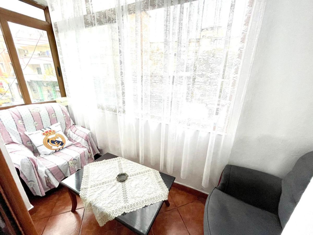 Main Square Tirana Apartment Kültér fotó