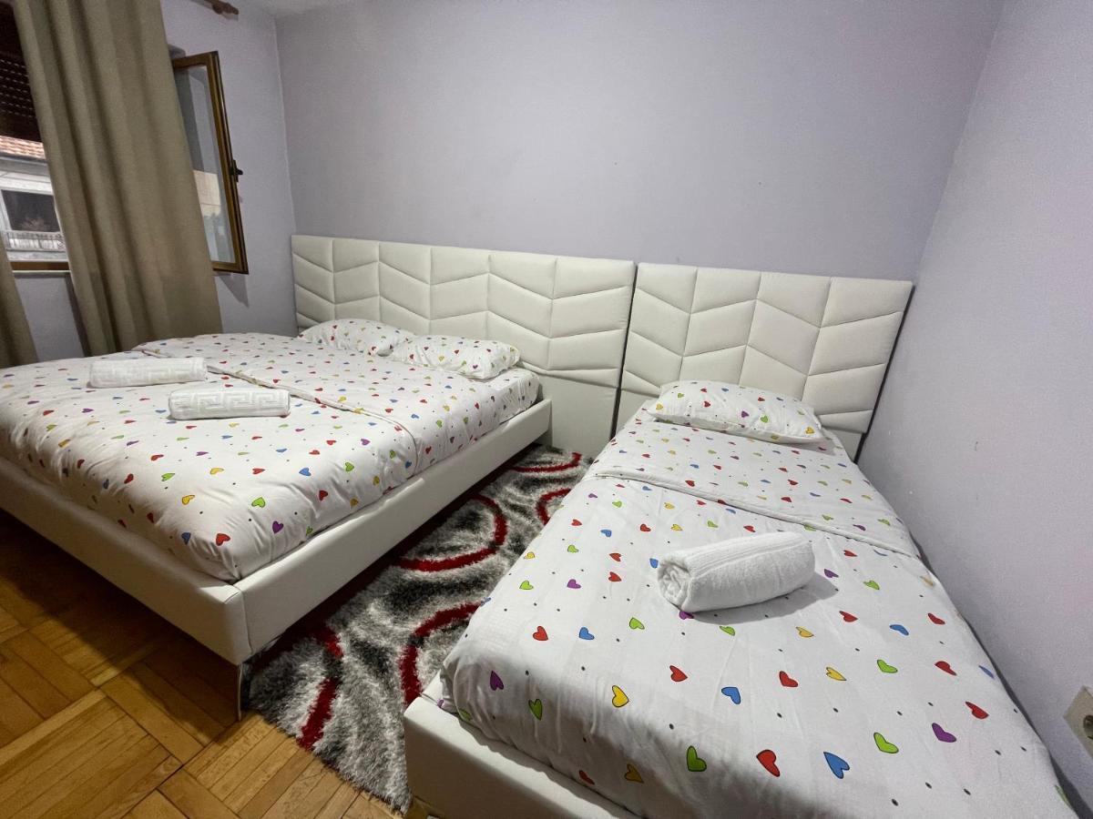 Main Square Tirana Apartment Kültér fotó