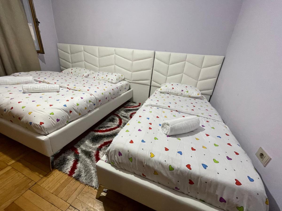Main Square Tirana Apartment Kültér fotó